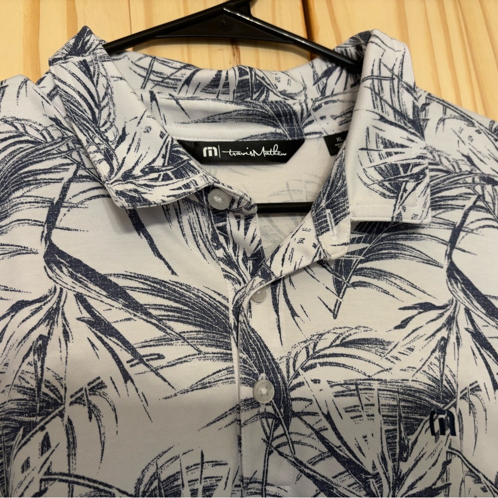 Travis Mathew Men’s Golf Palm Shirt Sz XL - Picture 2 of 4